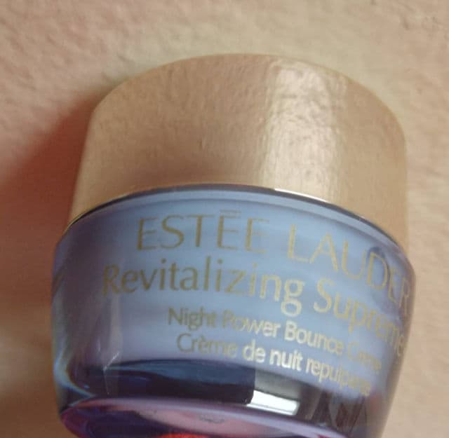 Estee Lauder Revitalizing Supreme+ Night Intensive Restorative Creme review photo by Milly1001