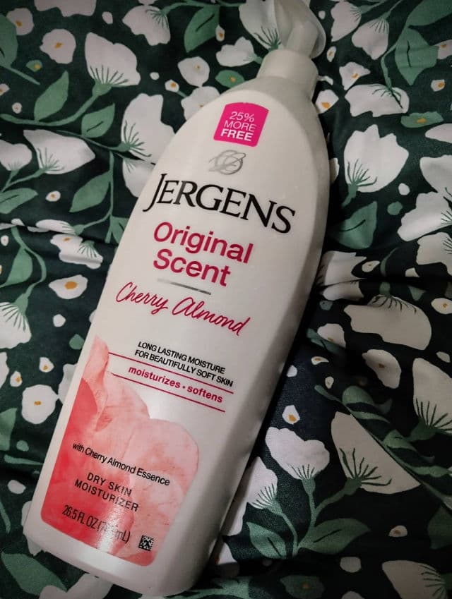 Jergens Hand & Body Lotion Moisturizer - Cherry Almond review photo by stacienicole