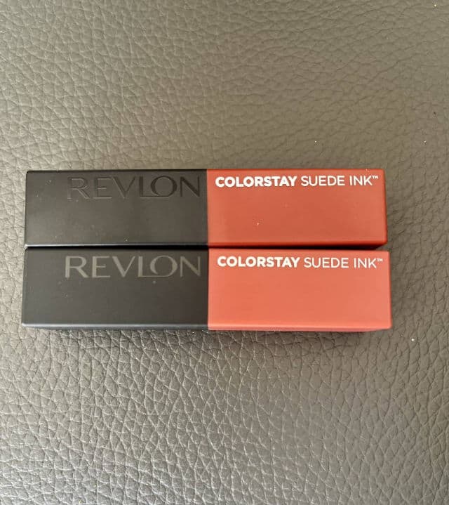 Revlon ColorStay Suede Ink Lipstick  review photo by Yency93