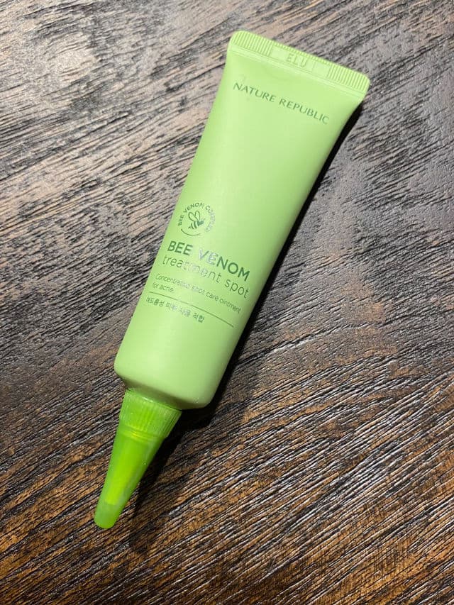 NATURE REPUBLIC Bee Venom Spot Treatment review photo by peppyboo