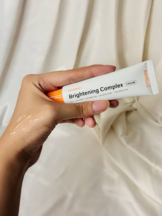 Avarelle Vitamin C Brightening Complex Cream review photo by Hazelcols