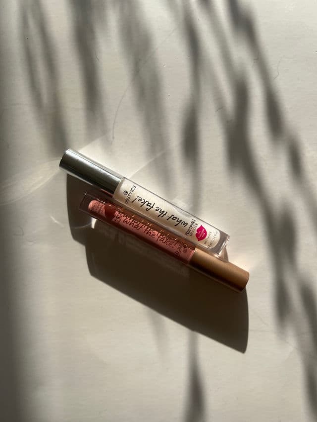 Essence What The Fake! Plumping Lip Filler review photo by maroxnaimi