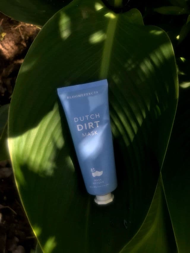 Bloomeffects Dutch Dirt Mask - Exfoliating Face Mask  review photo by TamoSkinCare 