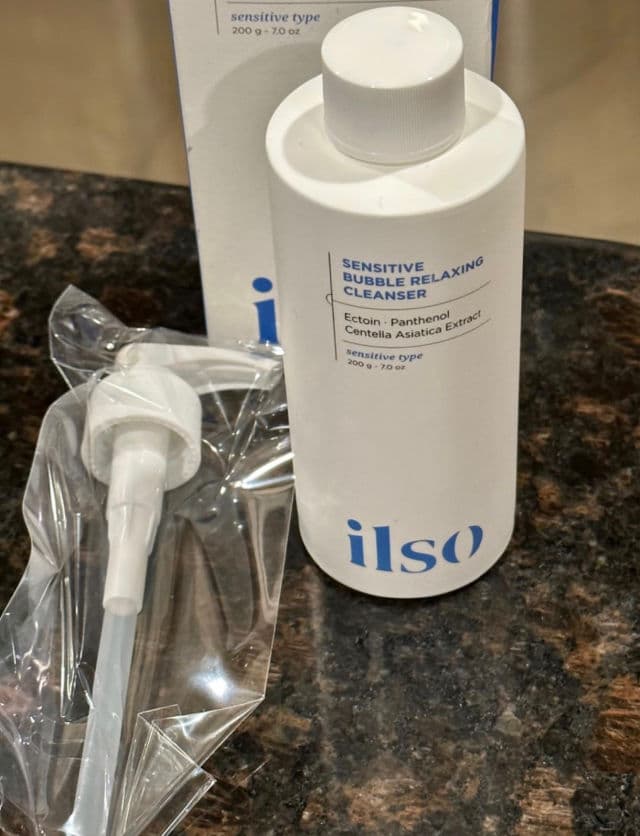 ILSO Sensitive Bubble Relaxing Cleanser review photo by Roxy1996