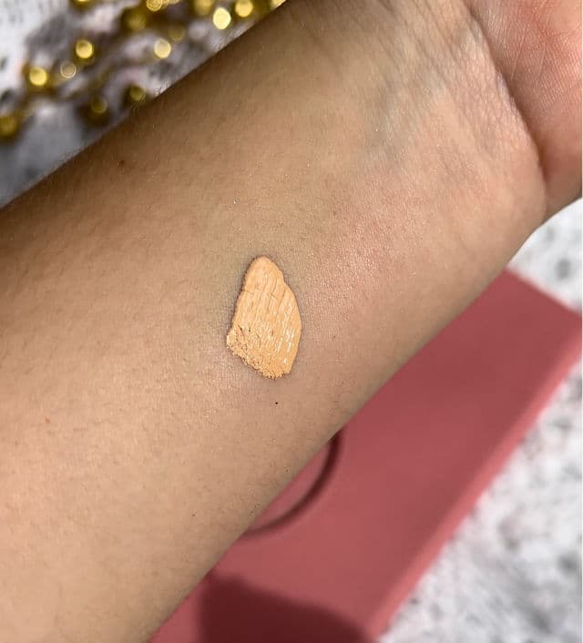 SHEGLAM 12-Hr Full Coverage Concealer review photo by Danais