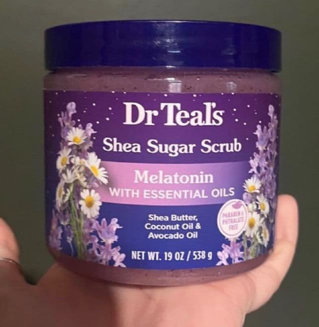 Dr Teal's Epsom Salt Body Scrub with Lavender review photo by Pickycarrie