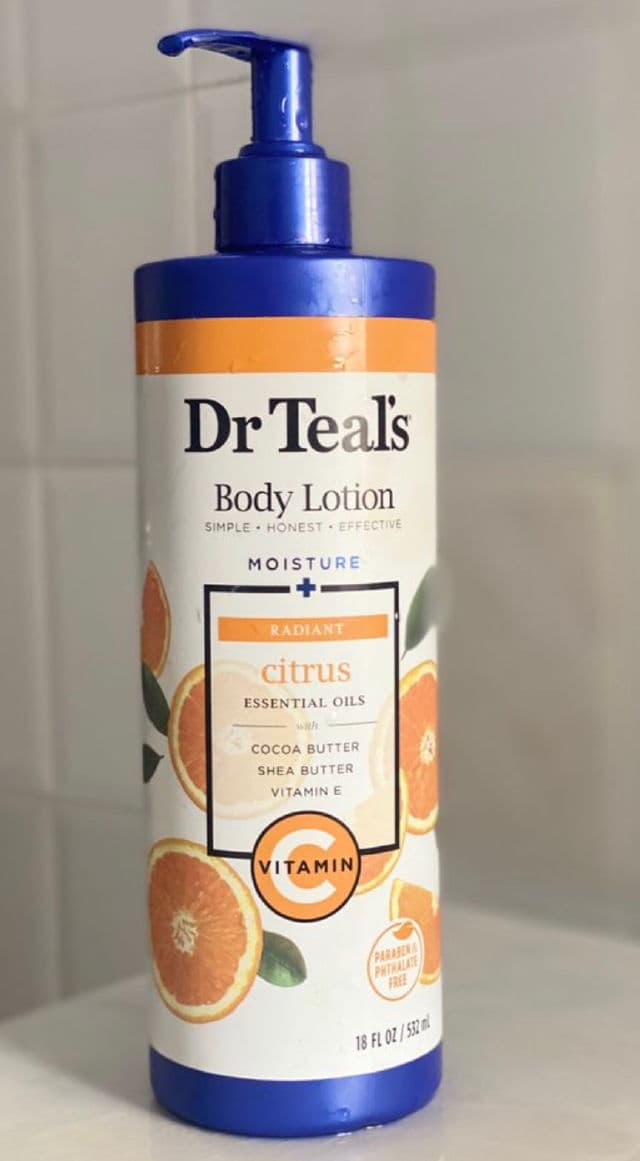 Dr Teal's Moisture + Radiant Body Lotion with Vitamin C & Citrus Essential oil review photo by Pickycarrie