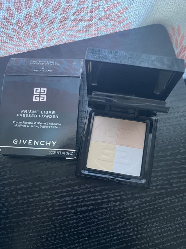 Givenchy Prisme Libre Loose Powder Quartet review photo by xRose