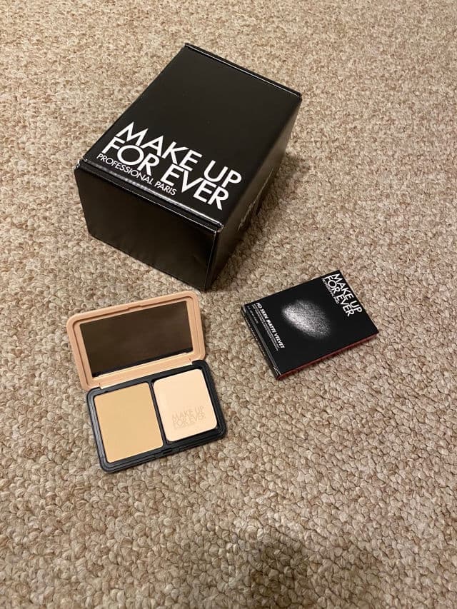 Make Up For Ever HD Skin Matte Velvet Powder Foundation review photo by lucytsai