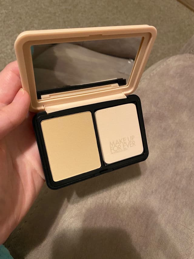 Make Up For Ever HD Skin Matte Velvet Powder Foundation review photo by lucytsai