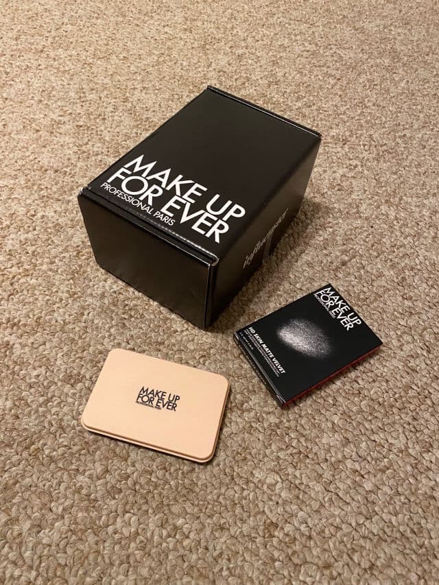 Make Up For Ever HD Skin Matte Velvet Powder Foundation review photo by lucytsai