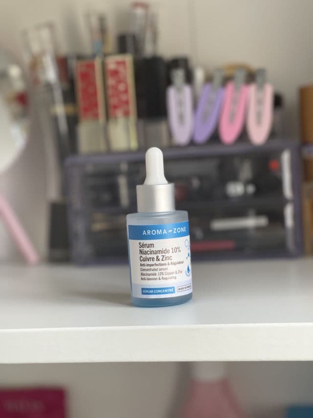 Aroma Zone Sérum Visage Concentré Niacinamide 10%, Cuivre & Zinc review photo by erinelisa