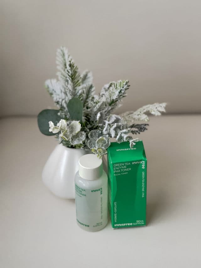 INNISFREE Green Tea Enzyme 7% PHA Gentle Exfoliating Toner review photo by Ellecharenaj