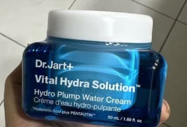 Dr. Jart+ Vital Hydra Solution Water Cream Glow Moisturizer review photo by Ellecharenaj