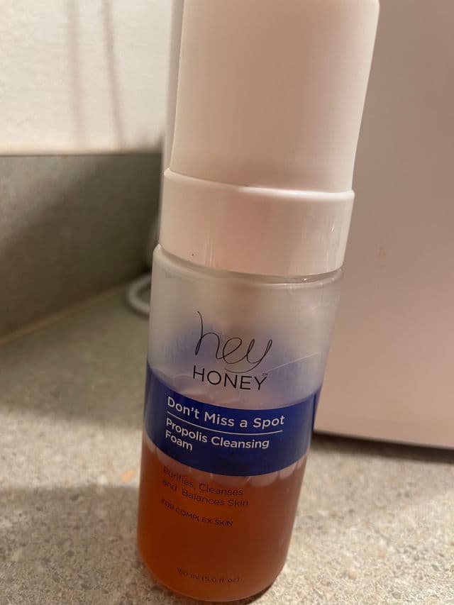 Hey Honey Don't Miss A Spot Fresh Honey Cleansing Foam review photo by Dreeuh