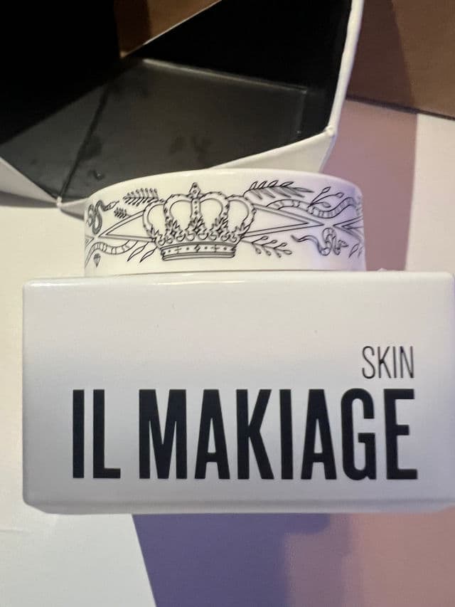 IL MAKIAGE Power Cream Renew Anti Aging Moisturizer review photo by lynnc355