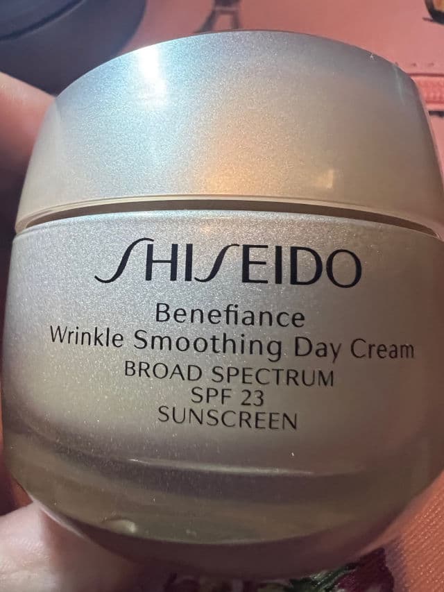 Shiseido Benefiance Wrinkle Smoothing Eye Cream review photo by lynnc355