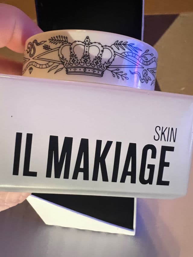 IL MAKIAGE Power Cream Renew Anti Aging Moisturizer review photo by lynnc355