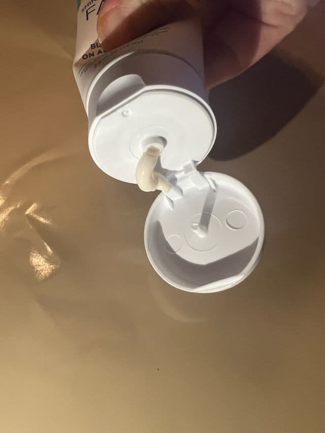 Coppertone Sunscreen Lotion Oil Free + Shine Control Face SPF 45 review photo by lynnc355