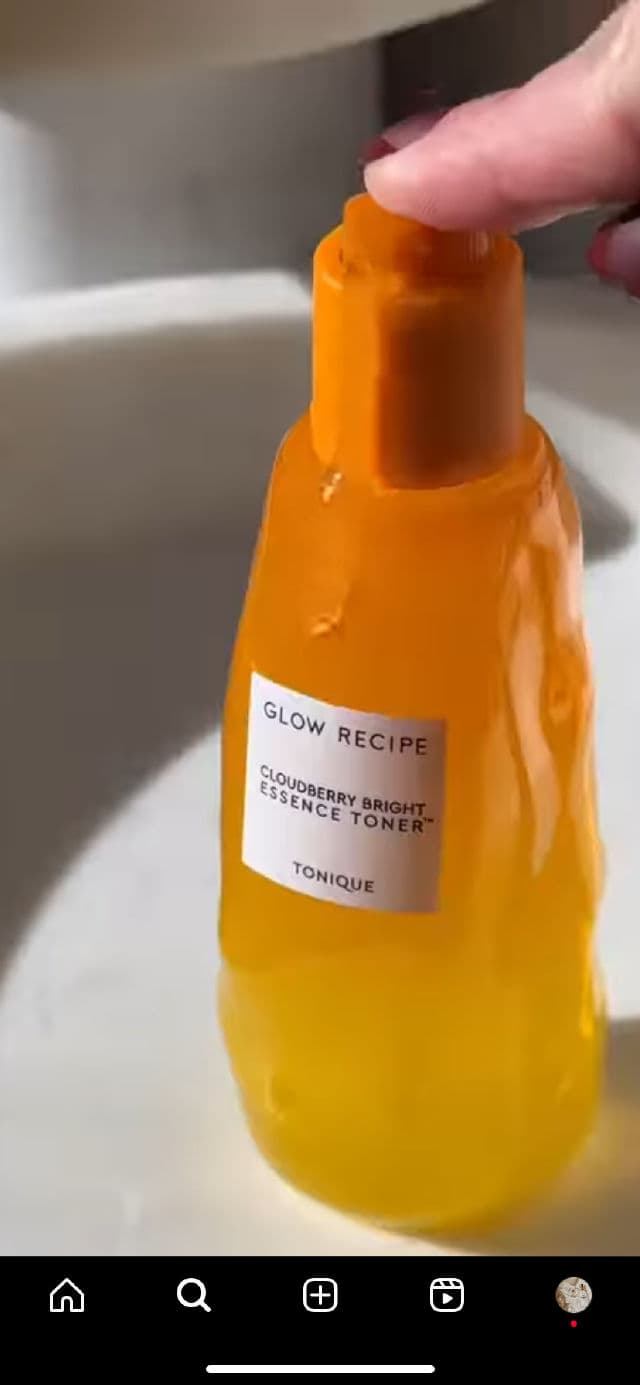 Glow Recipe Cloudberry Bright Essence Toner review photo by Moyinoluwa 