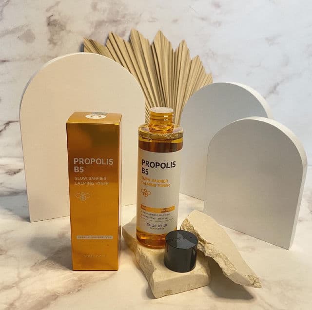 Some By Mi Propolis B5 Glow Barrier Calming Toner review photo by Deviskinjournal