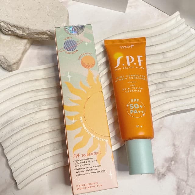 Studio Tropik SPF 50+ PA++ Skin Pretty Filter review photo by Deviskinjournal