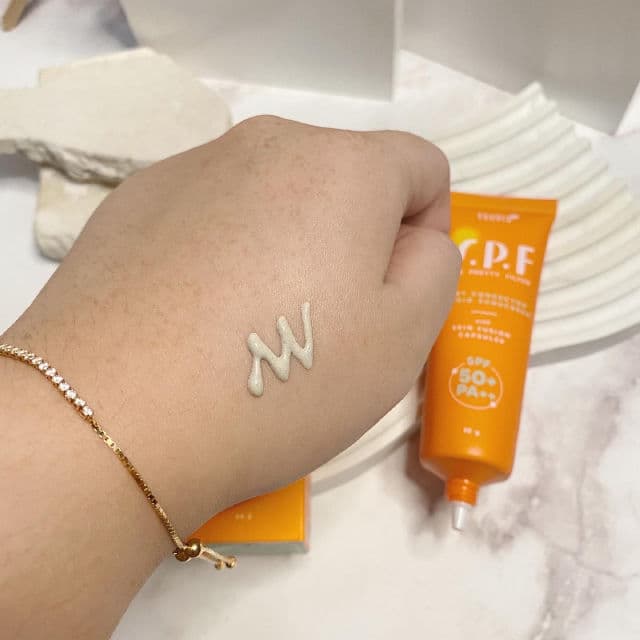 Studio Tropik SPF 50+ PA++ Skin Pretty Filter review photo by Deviskinjournal