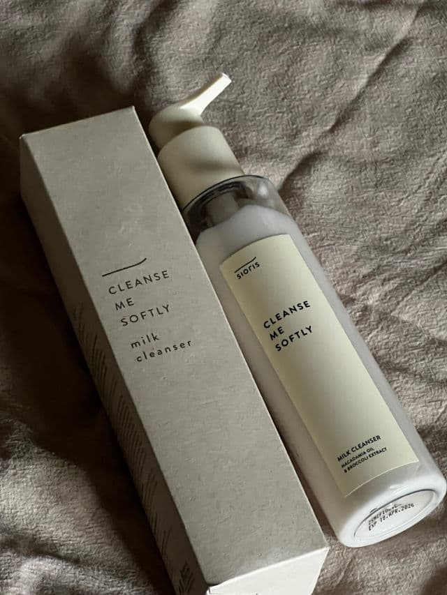 Sioris Cleanse Me Softly Milk Cleanser review photo by syakiroo