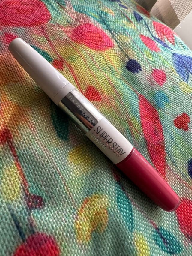 Maybelline Superstay 24hr Lipstick 585 Burgundy review photo by Jonadawn