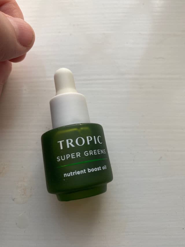 Tropic Skincare Super Greens Nutrient Boost Oil review photo by sbtwinmom 