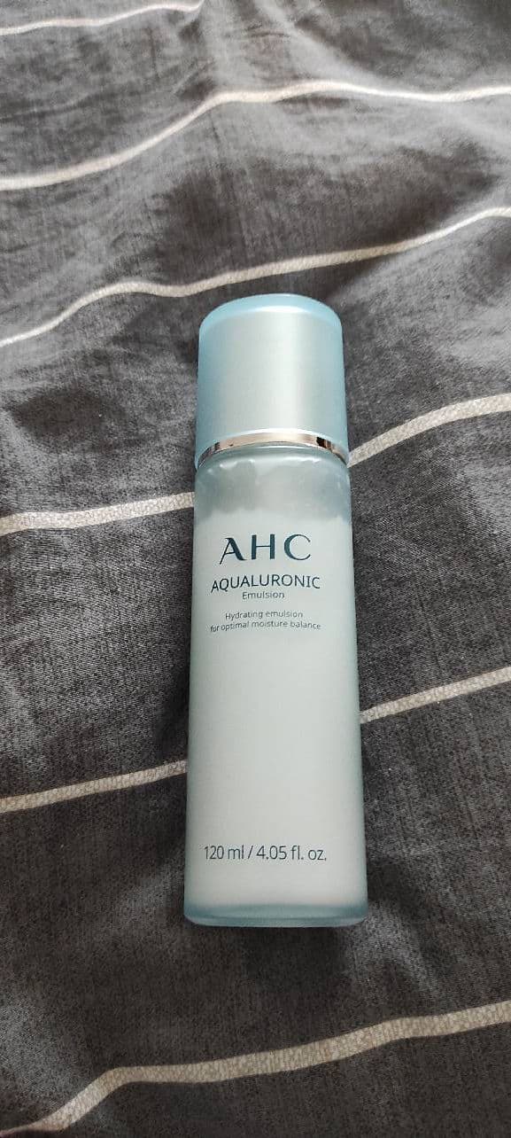 AHC Aqualuronic Emulsion review photo by Vanner