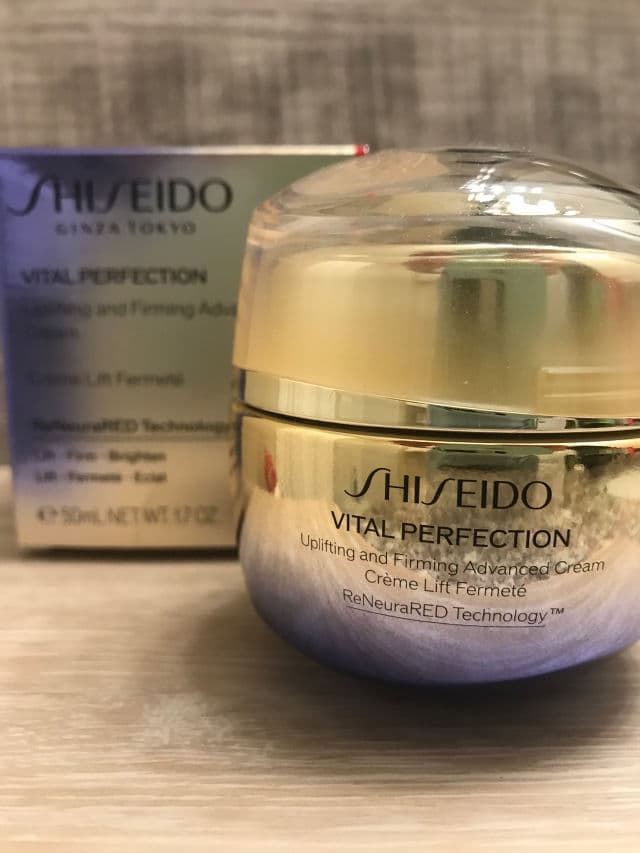 Shiseido Vital Perfection LiftDefine Radiance Night Concentrate review photo by csmnlange