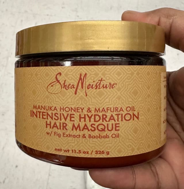 SheaMoisture Manuka Honey & Mafura Oil Intensive Hydration Hair Masque review photo by HonestlyNur