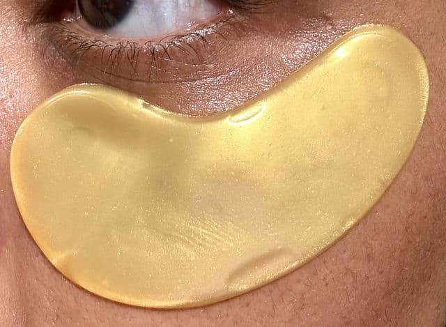 LIYALAN 24K Gold Collagen Eye Gel Patch review photo by HonestlyNur