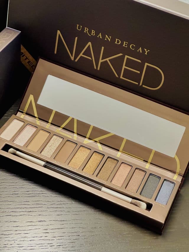 Urban Decay Naked1 Eyeshadow Palette review photo by HonestlyNur