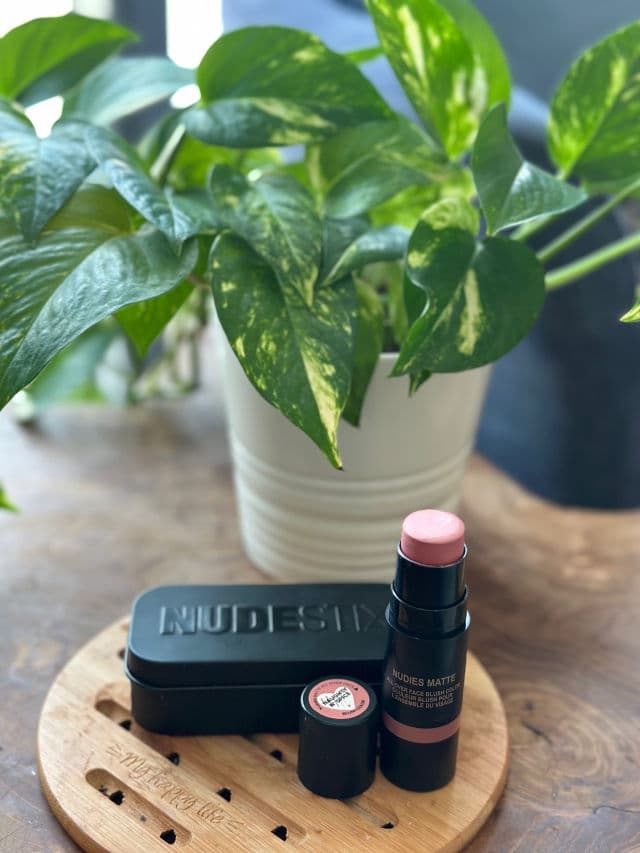 Nudestix Sunset Gold review photo by NehaW