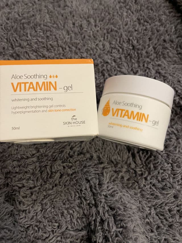 The Skin House Aloe Soothing Vitamin Gel review photo by Sharonspendstoomuch