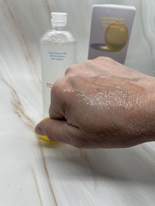 Tocobo AHA BHA Lemon Toner review photo by Sharonspendstoomuch