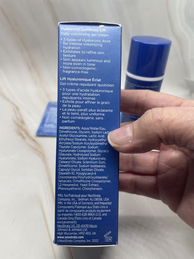 NeoStrata Hyaluronic Luminous Lift Daily Volumizing Gel Cream review photo by Sharonspendstoomuch
