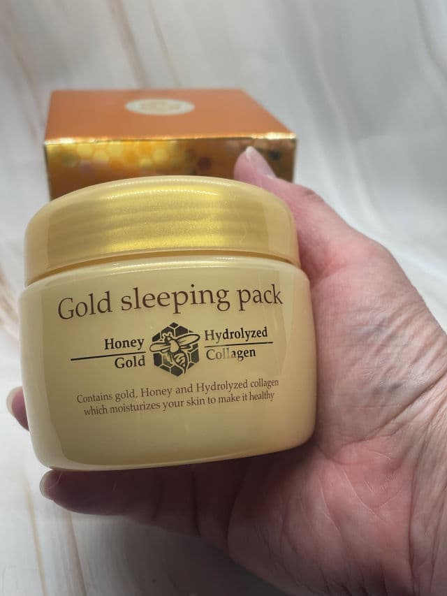 Hankook Cosmetics Jutanhak Gold Sleeping Pack review photo by Sharonspendstoomuch