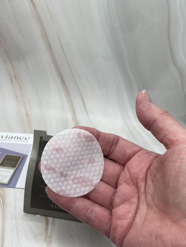 Exuviance Performance Peel AP25 - Activator Pad review photo by Sharonspendstoomuch