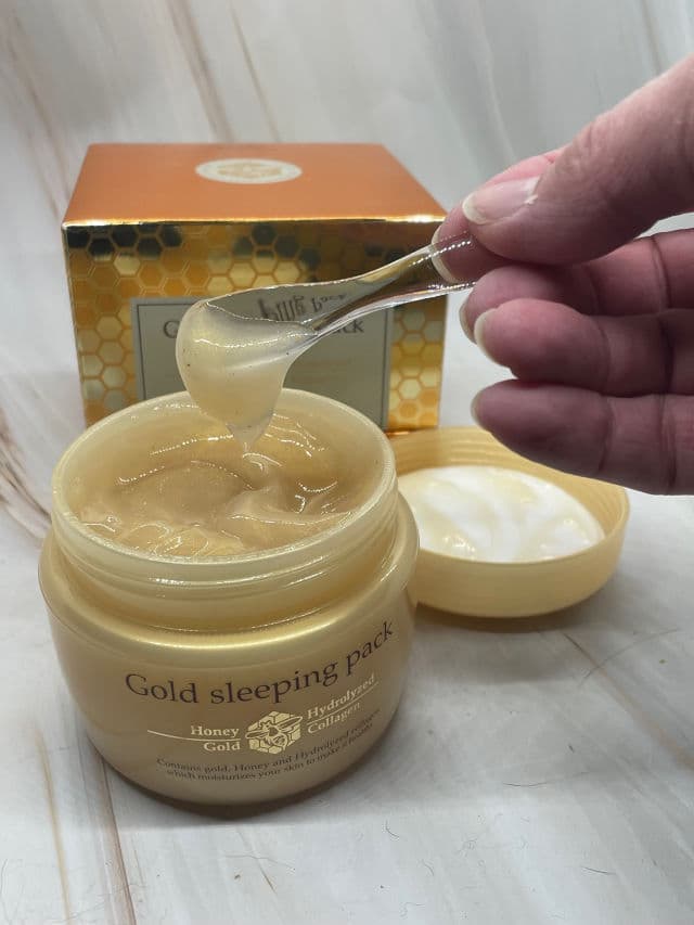 Hankook Cosmetics Jutanhak Gold Sleeping Pack review photo by Sharonspendstoomuch
