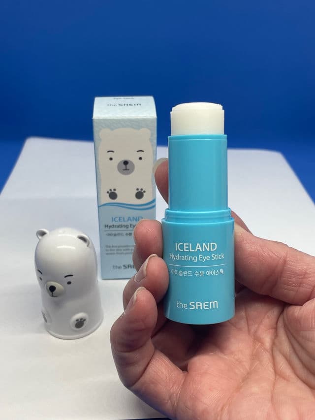 THE SAEM Iceland Hydrating Eye Stick review photo by Sharonspendstoomuch