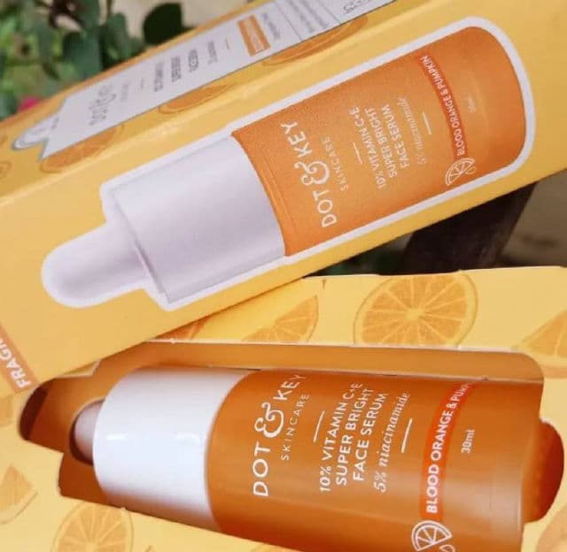 Dot & Key 10% Vitamin C + 5% Niacinamide Face Serum review photo by smear