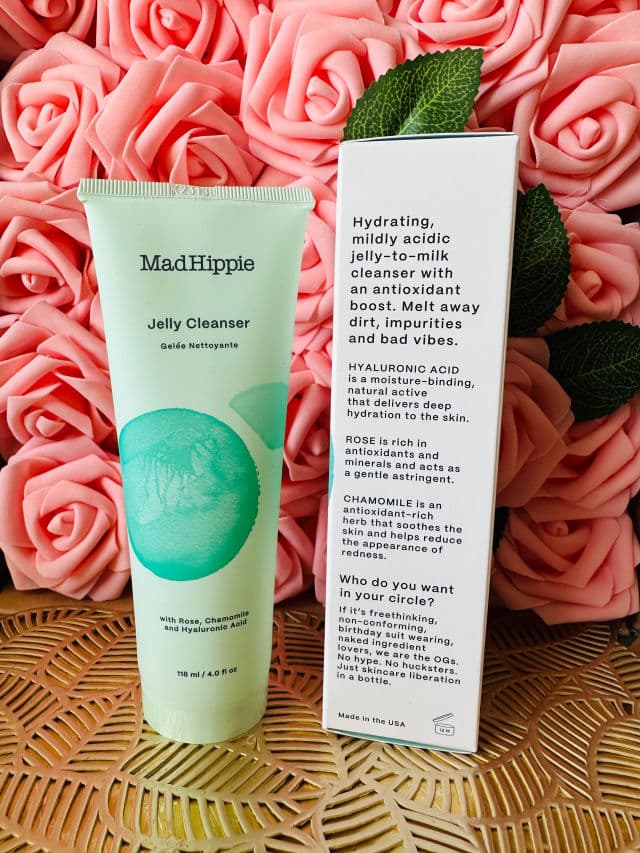 Mad Hippie Jelly Cleanser  review photo by Demi16