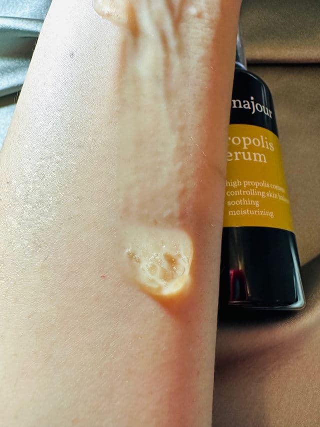 Bonajour Propolis Serum review photo by Demi16