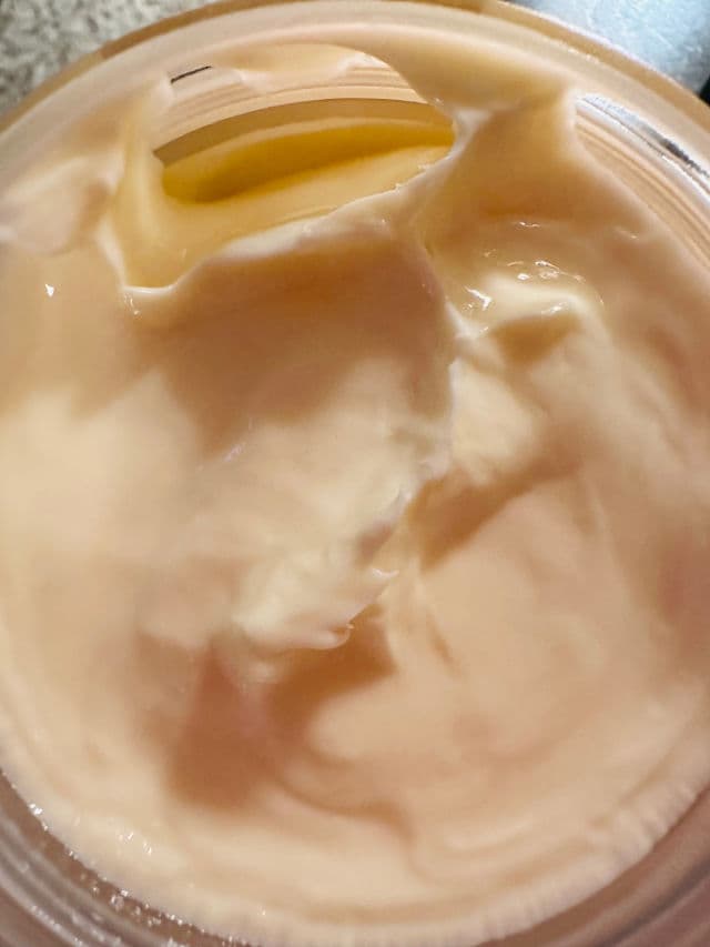 Youth To The People Superberry Firm + Glow Dream Body Butter review photo by Demi16