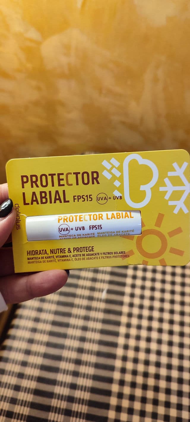 Deliplus Protector Labial Deliplus UVA+UVB FPS 15 review photo by TxellSS