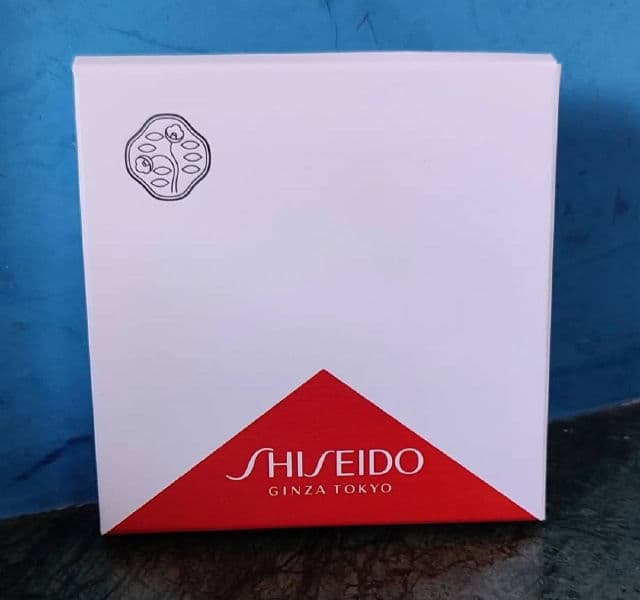 Shiseido Vital Perfection LiftDefine Radiance Night Concentrate review photo by TxellSS