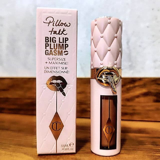 Charlotte Tilbury Superstar Lips - Pillowtalk review photo by RizosDeAcero